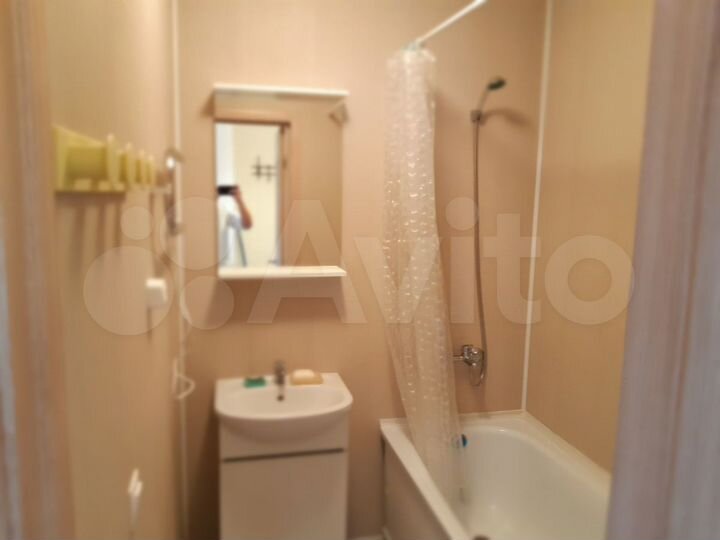 2-к. квартира, 61 м², 4/15 эт.