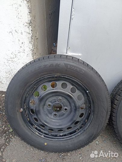 Колеса Bridgestone Blizzak VRX2