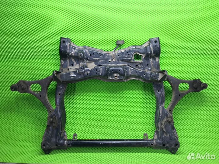 Балка передняя подрамник Honda Civic 4D 2006-2012