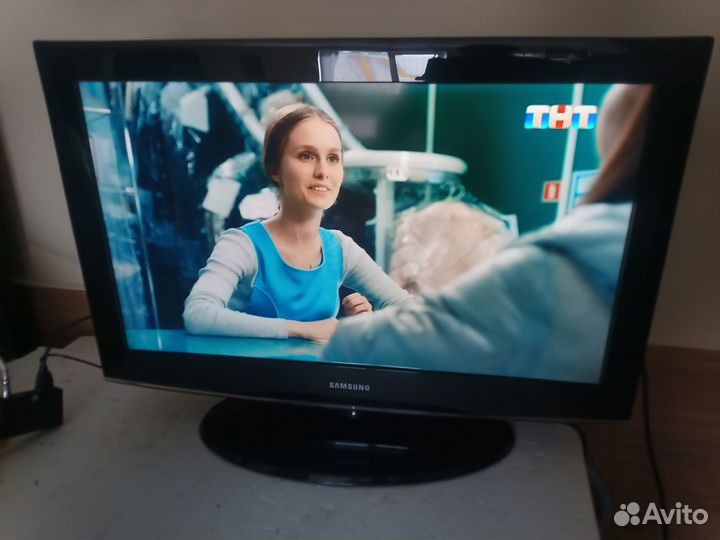 LCD тв samsung LE32A451