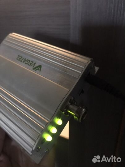 Бустер Vegatel VTL20-1800/2100