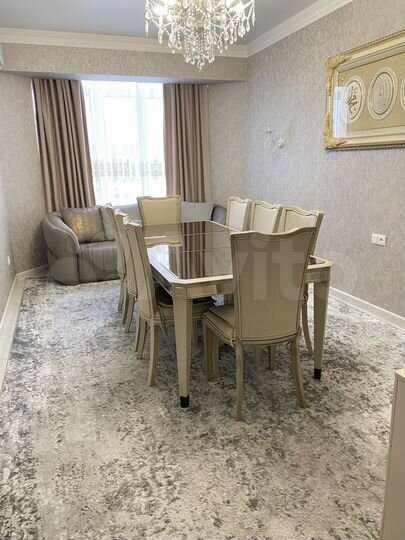 3-к. квартира, 100 м², 6/9 эт.