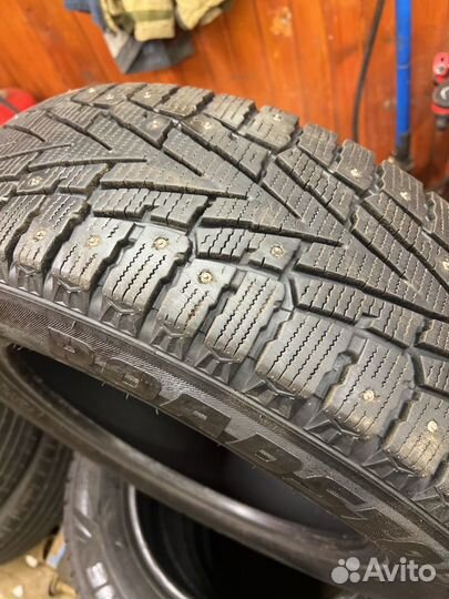 Roadstone Winguard WinSpike SUV 225/65 R17 106T