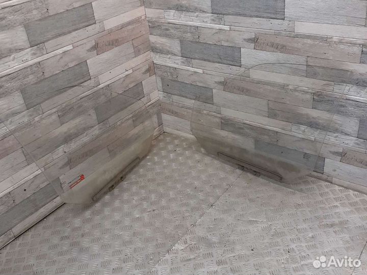 Передние стекла ваз 2110 2112 Лада приора 2111