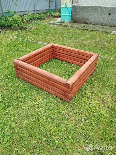 Клумба 91х91 см