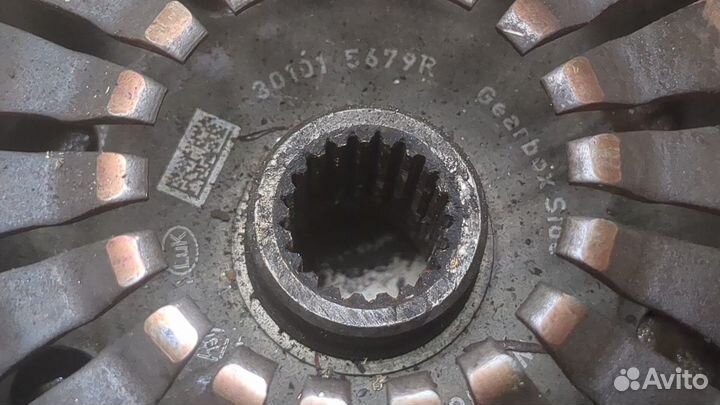 Маховик Opel Vivaro