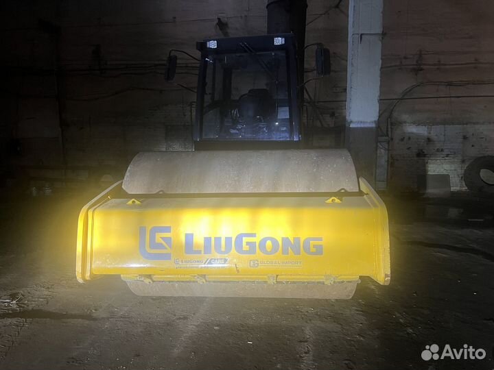 Дорожный каток LiuGong CLG6616E, 2022