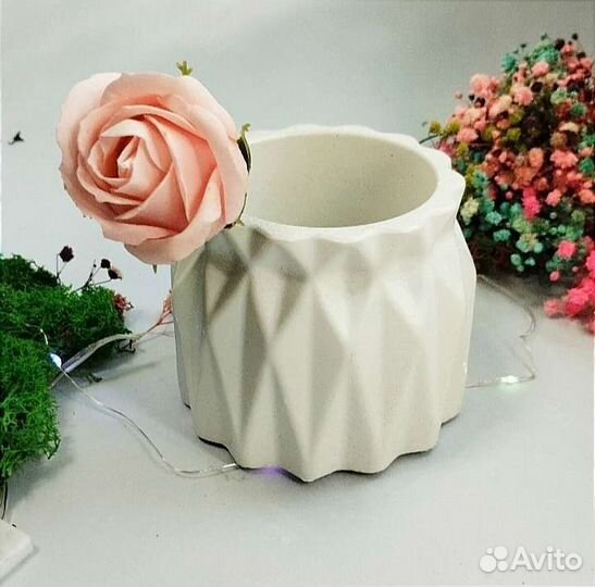 Кашпо. Ангел. Гипсовое изделие