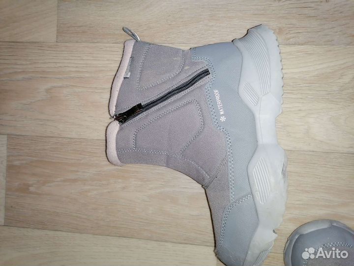 Сапожки для девочки