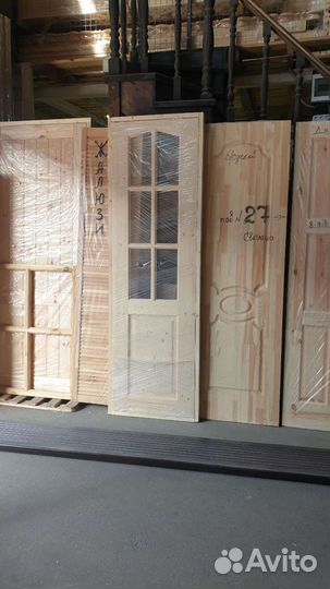 Двери филенчатые под стекло