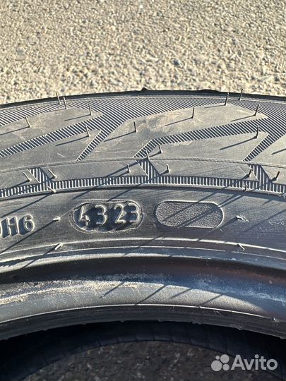 Nordman SUV 235/60 R18 104T