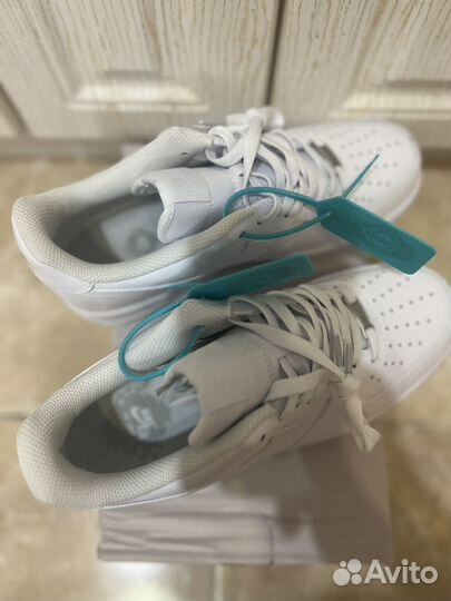 Кроссовки nike air force 1 белые мужские