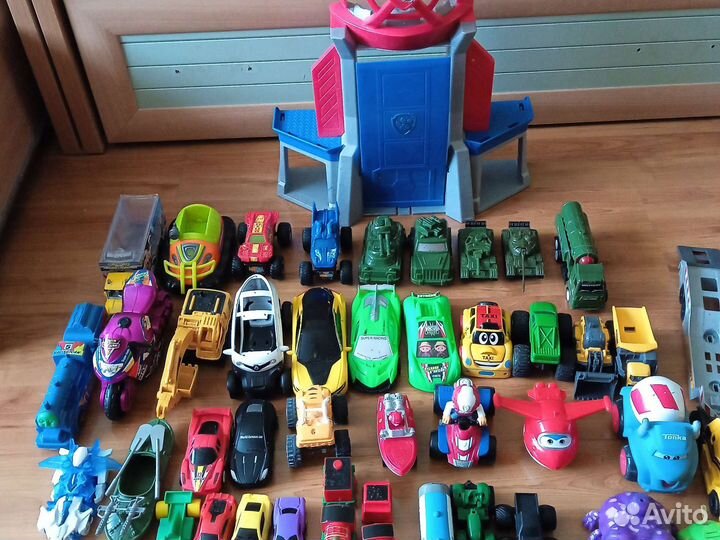 Игрушки для мальчиков пакетом