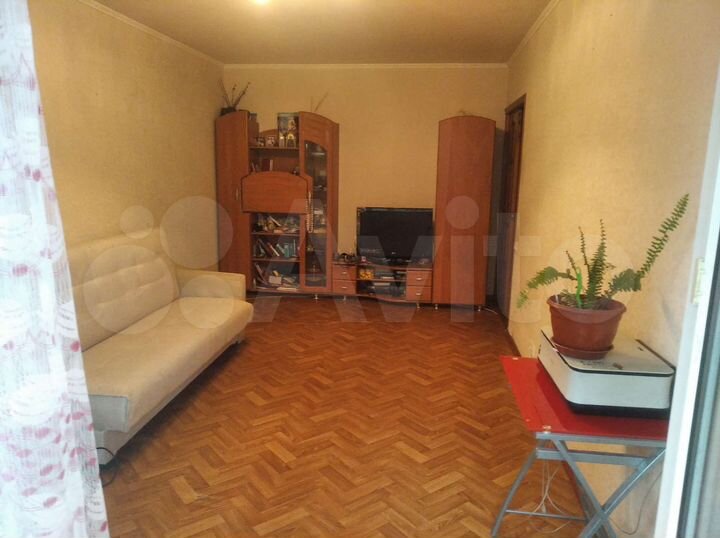 2-к. квартира, 44 м², 3/9 эт.