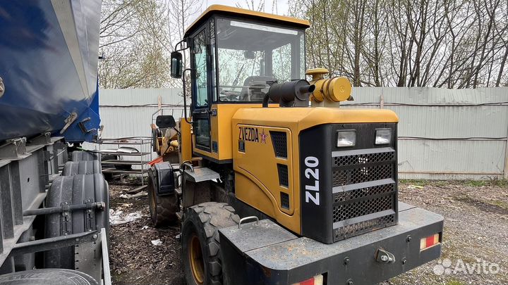 Фронтальный погрузчик ZVEZDA ZL20, 2020