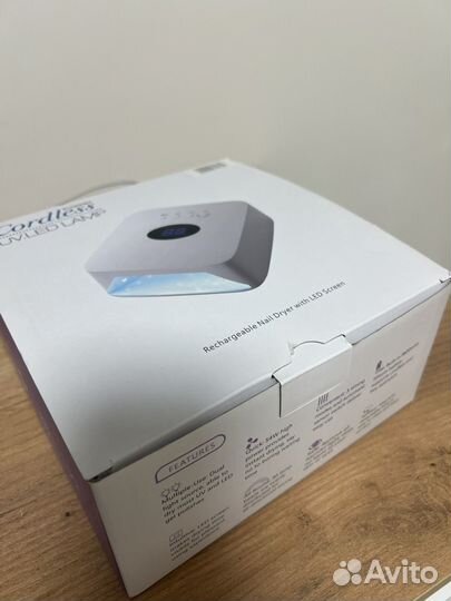 Лампа для сушки ногтей