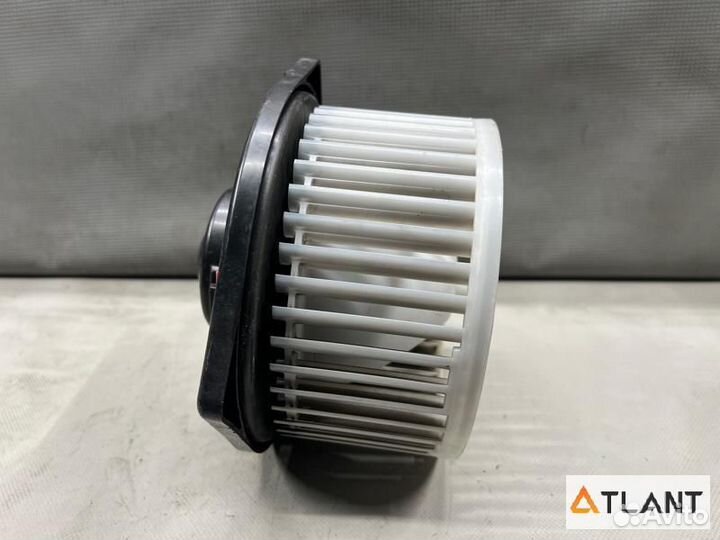 Мотор печки honda stepwgn