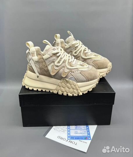 Кроссовки женские том ford