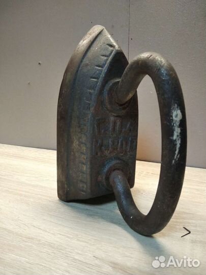 Утюжок ретро