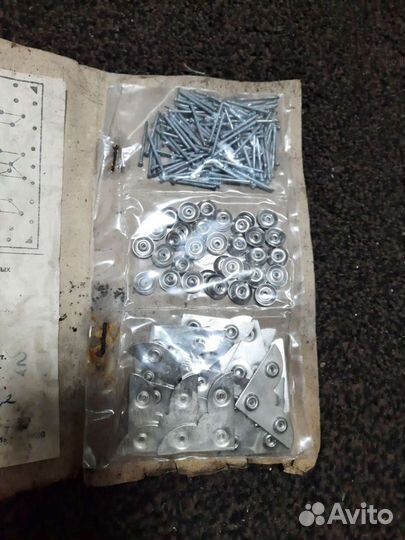 Фурнитура для обивки дверей