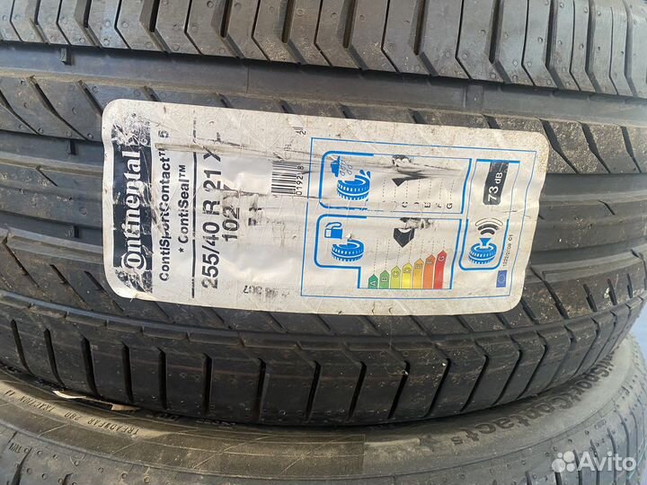 Continental ContiSportContact 5 ContiSeal 255/40 R21 102Y