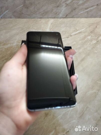 Мобильные телефоны Samsung