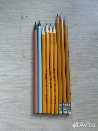 Карандаши простые