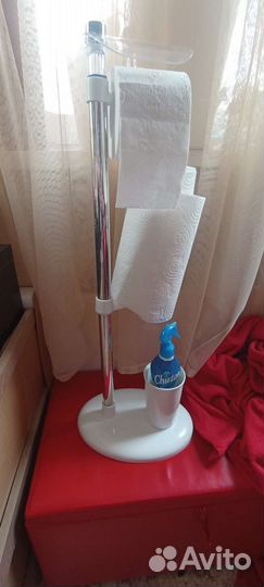 Стойка напольная с держателем для туалета