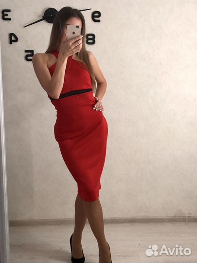 Платье вечернее