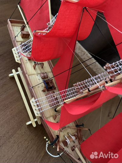 Сборная модель корабля