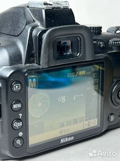 Nikon d3000 не работает привод диафрагмы