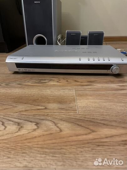 Домашний кинотеатр Sony hdc-dz100 не полный