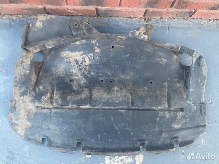 Пыльник защита двигателя bmw e39