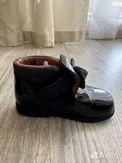 Ботиночки для девочки. Б/у