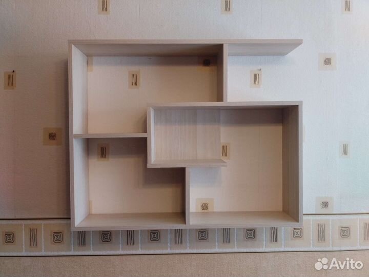 Полка настенная