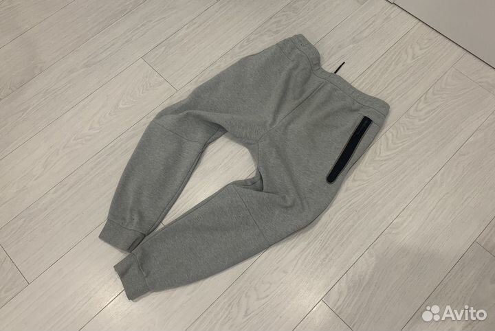 Спортивные штаны nike tech fleece