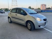 Toyota Yaris 1.3 MT, 2007, 317 000 км, с пробегом, цена 413 000 руб.