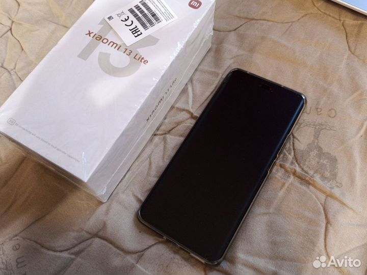 Xiaomi 13 Lite, 8/256 ГБ