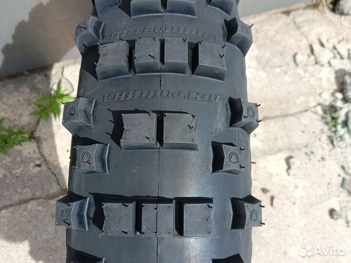 Петрошина Л-400 140/80-18