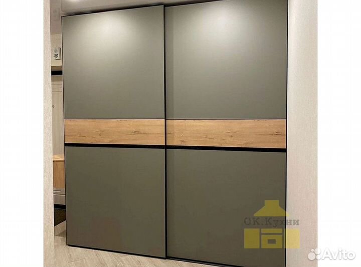 Шкаф распашной