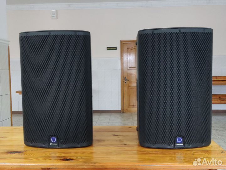 Колонки Turbosound IQ15