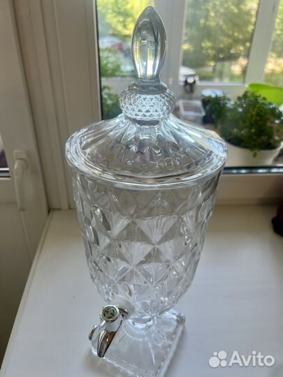 Лимонадница с краном новая