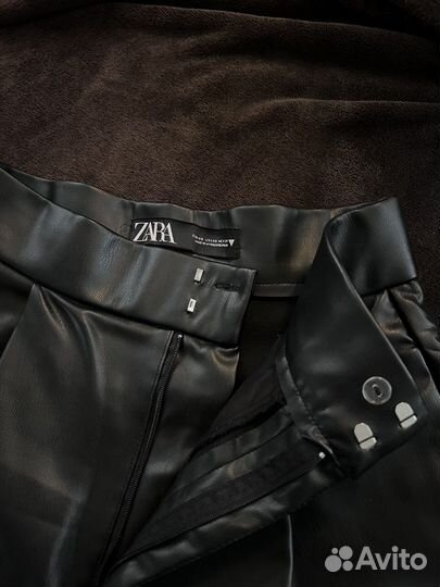 Кожаные шорты Zara