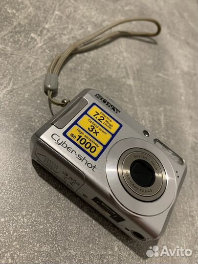 Плёночный фотоаппарат Polaroid