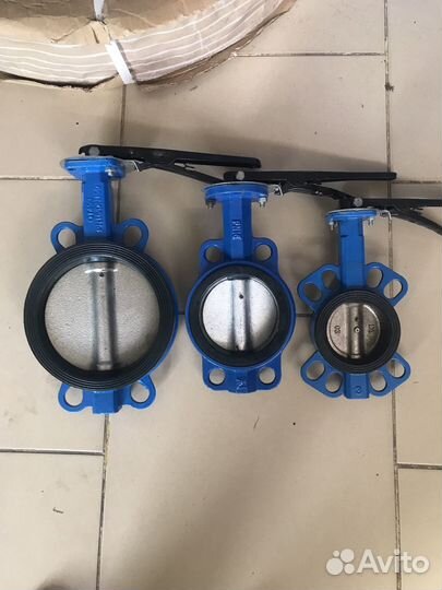 Фланцы 300-250-200 Кран молочны нержавейка