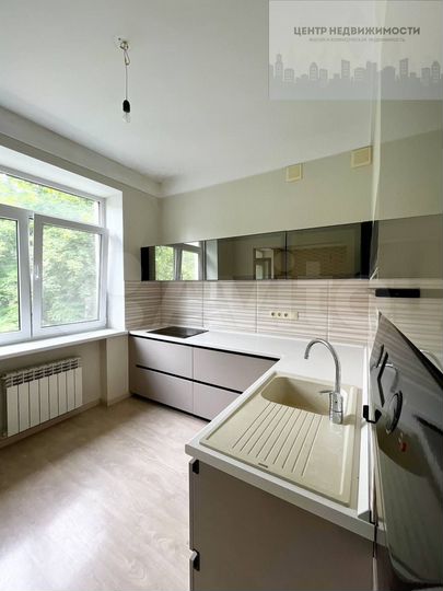 2-к. квартира, 58,3 м², 3/3 эт.