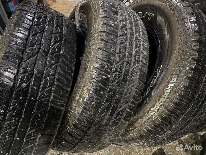 Yokohama Geolandar A/T G015 265/75 R16 114T