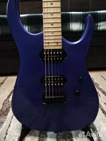 Электрогитара