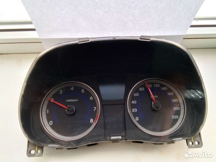 Панель приборов Hyundai Solaris АКПП