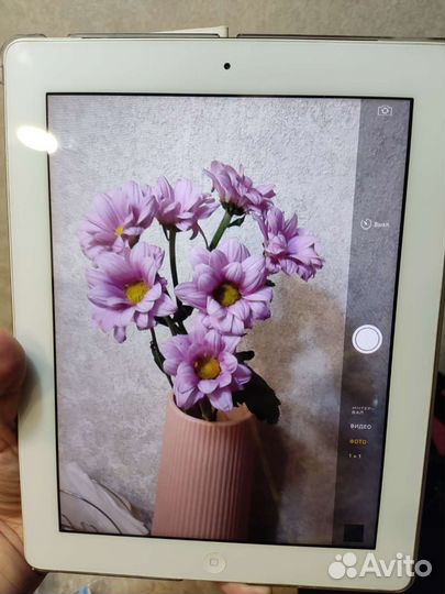 Планшет Apple iPad 2 (2012 года)